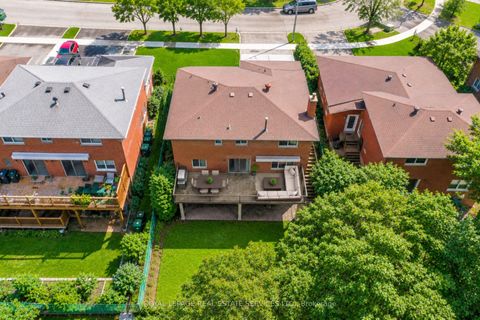 Photo 47 at 124 Stilecroft Drive, York University Heights, Toronto