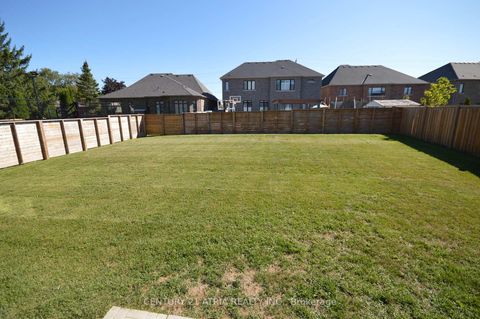 Photo 34 at 19 Mumberson Street, Cookstown, Innisfil