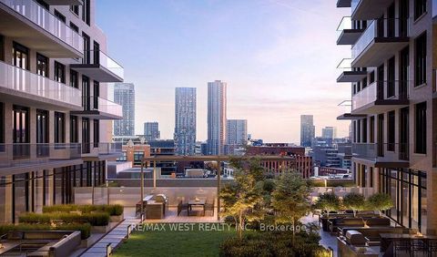 Photo 5 at 616 - 543 Richmond Street W, Waterfront Communities C1, Toronto