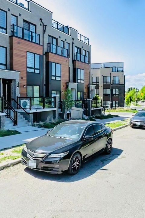 Photo 5 at 43 - 30 Liben Way, Malvern, Toronto