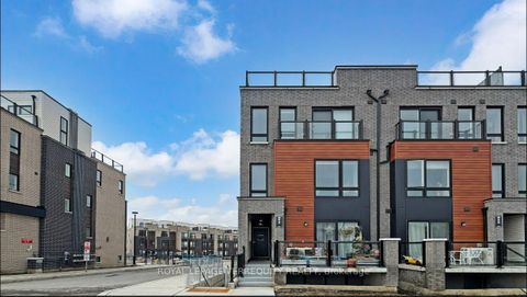 Photo 33 at 43 - 30 Liben Way, Malvern, Toronto