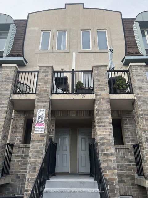 Photo 0 at 2020 - 125 George Appleton Way, CFB, Toronto