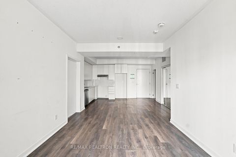 Photo 3 at 304 - 120 Canon Jackson Drive, Amesbury, Toronto