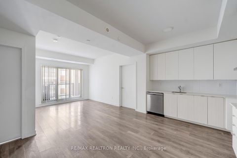 Photo 17 at 304 - 120 Canon Jackson Drive, Amesbury, Toronto