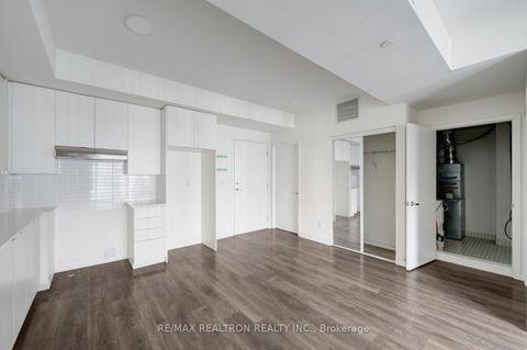 Photo 32 at 304 - 120 Canon Jackson Drive, Amesbury, Toronto