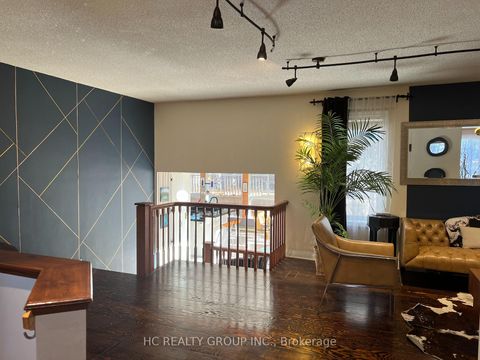 Photo 5 at 75 Shilton Road, Malvern West, Toronto