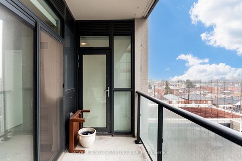 Photo 16 at 507 - 1603 Eglinton Avenue W, Oakwood Village, Toronto