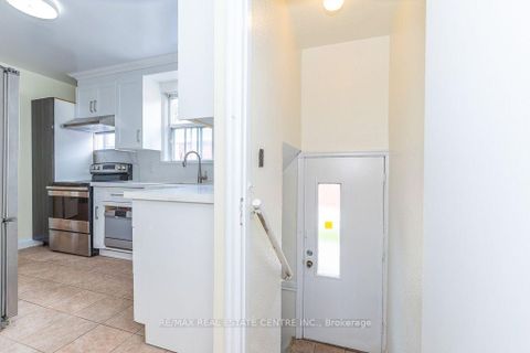 Photo 23 at 27 Innismore Crescent, Maryvale, Toronto