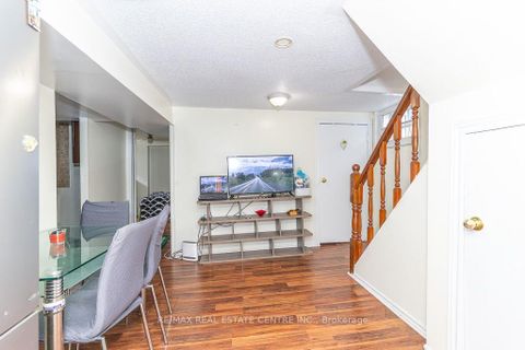 Photo 26 at 27 Innismore Crescent, Maryvale, Toronto