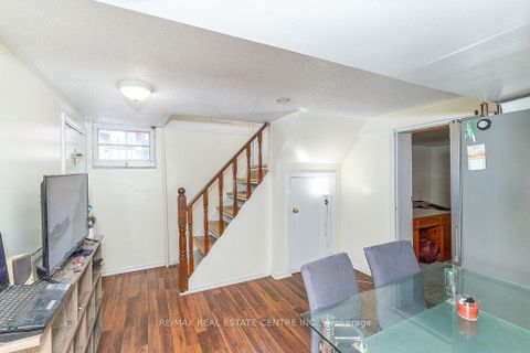 Photo 27 at 27 Innismore Crescent, Maryvale, Toronto