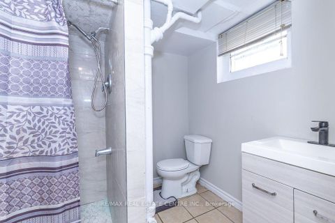 Photo 31 at 27 Innismore Crescent, Maryvale, Toronto
