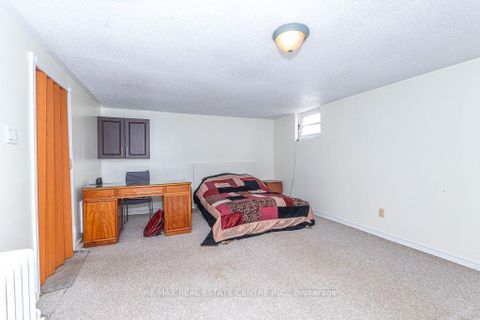 Photo 40 at 27 Innismore Crescent, Maryvale, Toronto