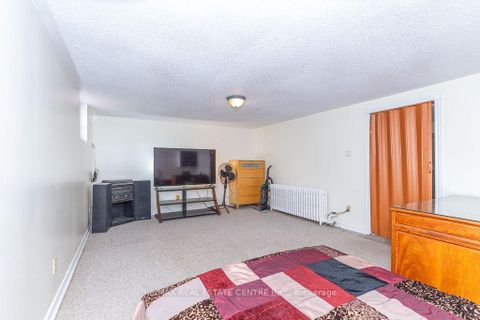 Photo 41 at 27 Innismore Crescent, Maryvale, Toronto