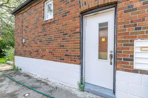 Photo 47 at 27 Innismore Crescent, Maryvale, Toronto