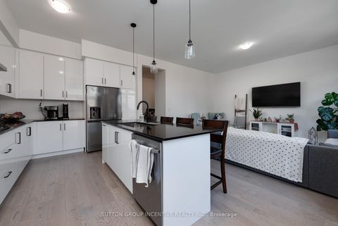 Photo 8 at 84 Shepherd Drive, Rural Barrie Southeast, Barrie