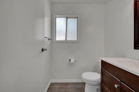 Photo 27 at 15 Millington Crescent, Central, Ajax