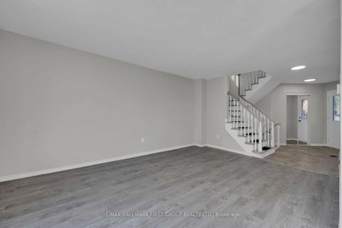 Photo 31 at 15 Millington Crescent, Central, Ajax