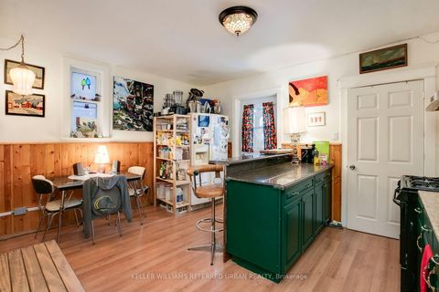 Photo 11 at 458 Concord Avenue, Junction, Toronto