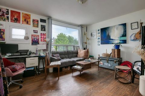 Photo 12 at 458 Concord Avenue, Junction, Toronto
