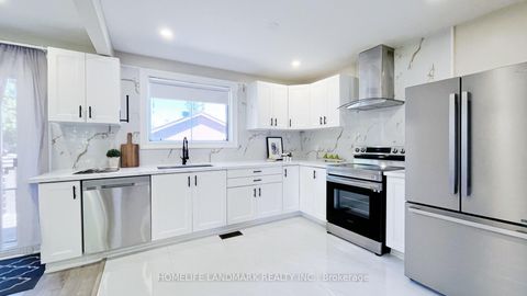 Photo 9 at 5 Johnson Road, Aurora Highlands, Aurora