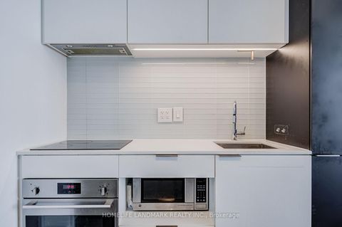 Photo 9 at 601 - 33 Helendale Avenue, Eglinton, Toronto