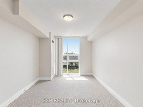 Photo 10 at 415 - 3520 Danforth Avenue, Oakridge, Toronto