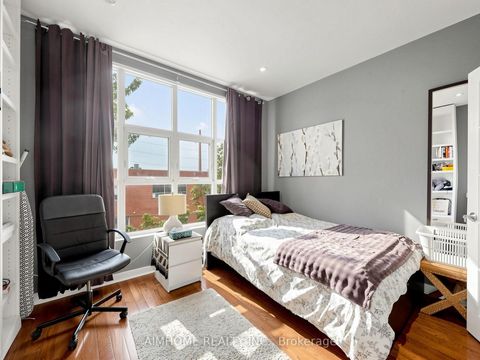Photo 27 at 1089 Dundas Street E, South Riverdale, Toronto