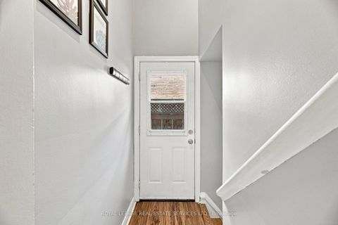 Photo 25 at 15 Velma Drive, Queensway, Toronto