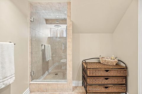 Photo 38 at 15 Velma Drive, Queensway, Toronto