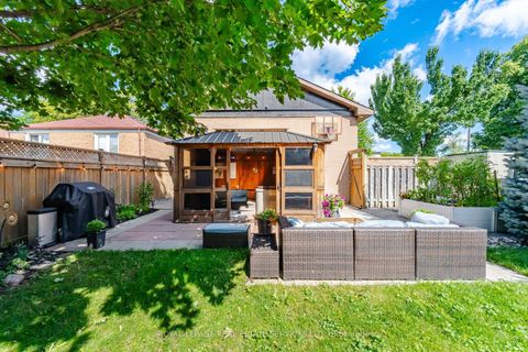 Photo 45 at 15 Velma Drive, Queensway, Toronto