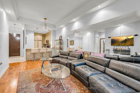Photo 10 at 319 - 20 Burkebrook Place, York Mills, Toronto