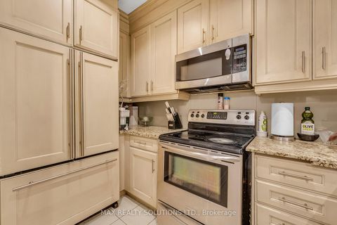 Photo 13 at 319 - 20 Burkebrook Place, York Mills, Toronto