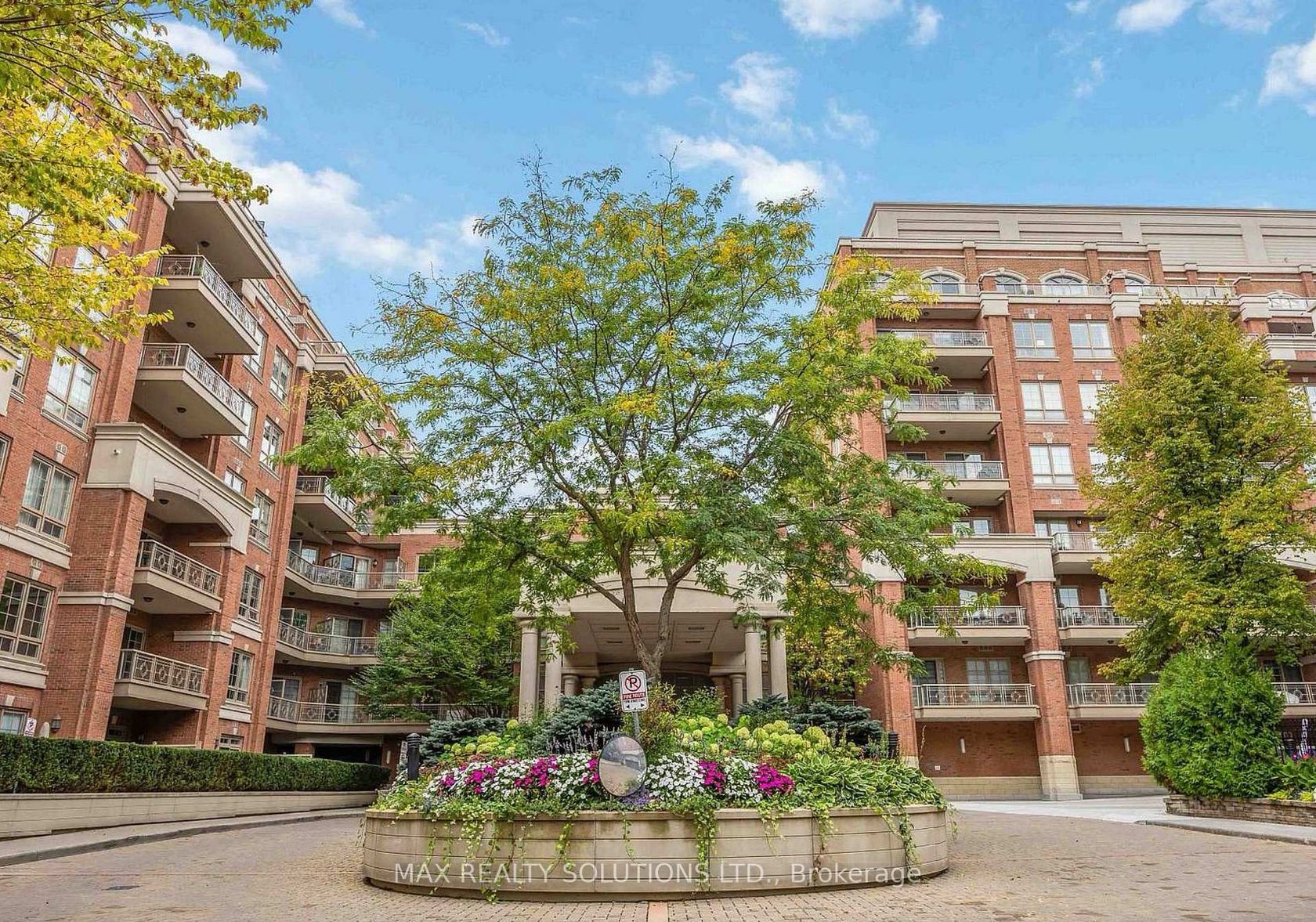 319 - 20 Burkebrook Place, York Mills, Toronto photo 7
