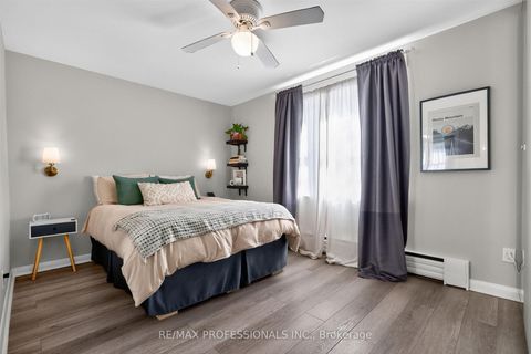 Photo 17 at 31 Long Branch Avenue, Long Branch, Toronto