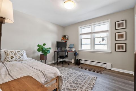 Photo 24 at 31 Long Branch Avenue, Long Branch, Toronto