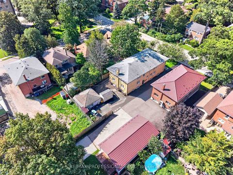 Photo 41 at 31 Long Branch Avenue, Long Branch, Toronto