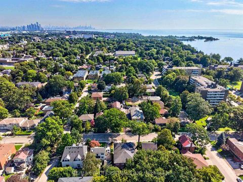 Photo 46 at 31 Long Branch Avenue, Long Branch, Toronto