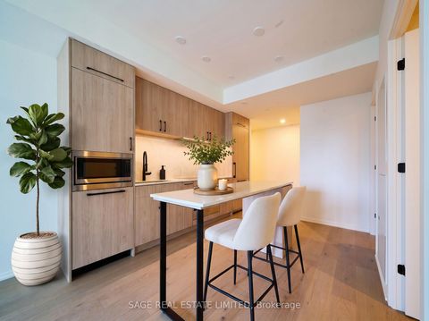 Photo 7 at 1508 - 109 Erskine Avenue, Mount Pleasant West, Toronto