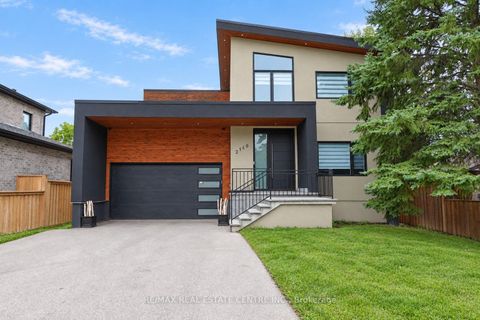 Photo 1 at 2140 Willard Avenue, Alcona, Innisfil