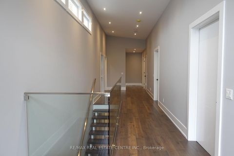 Photo 11 at 2140 Willard Avenue, Alcona, Innisfil