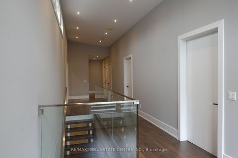 Photo 16 at 2140 Willard Avenue, Alcona, Innisfil