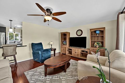 Photo 9 at 4 Fairbirch Court, Rural Innisfil, Innisfil