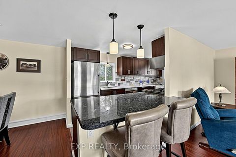 Photo 13 at 4 Fairbirch Court, Rural Innisfil, Innisfil