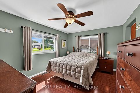 Photo 30 at 4 Fairbirch Court, Rural Innisfil, Innisfil