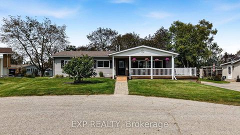 Photo 39 at 4 Fairbirch Court, Rural Innisfil, Innisfil