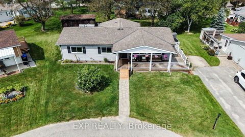 Photo 40 at 4 Fairbirch Court, Rural Innisfil, Innisfil