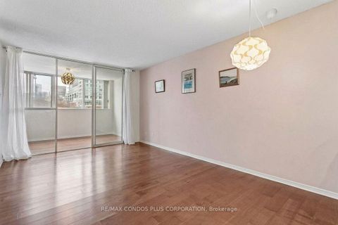 Photo 1 at 204 - 15 Maitland Place, South St. James Town, Toronto