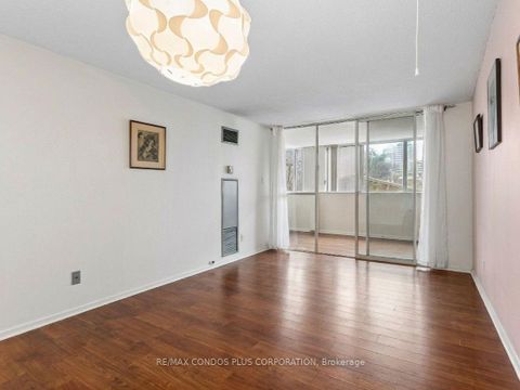 Photo 3 at 204 - 15 Maitland Place, South St. James Town, Toronto
