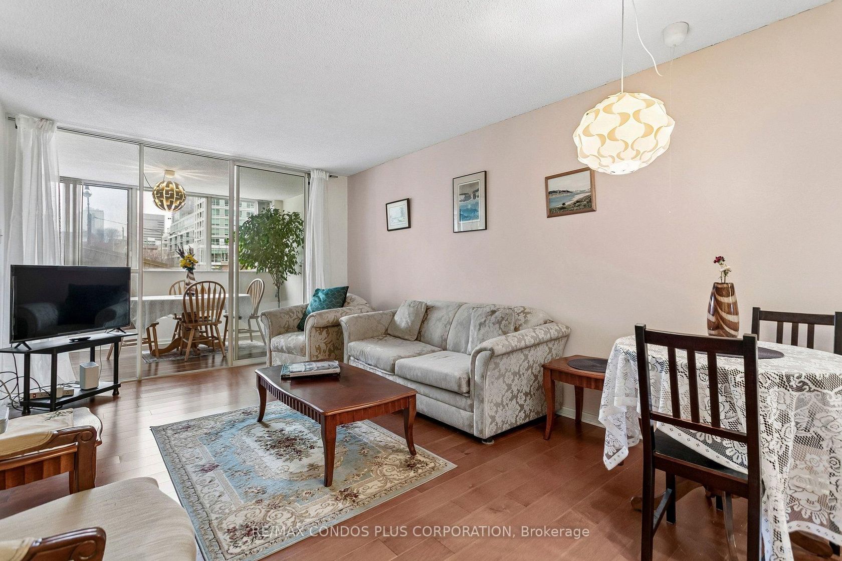 204 - 15 Maitland Place, South St. James Town, Toronto photo 7