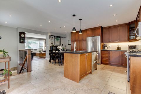 Photo 10 at 14 Bowers Road, Holland Landing, East Gwillimbury